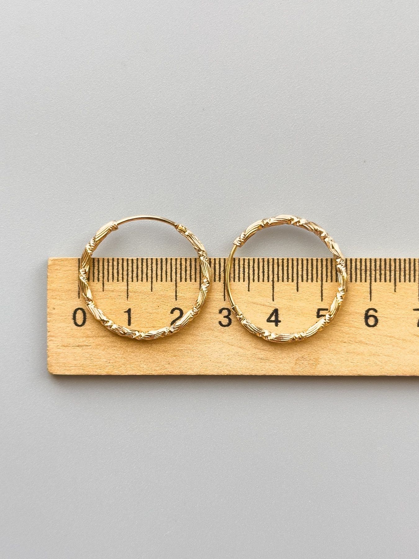 Сережки-кільця з різьбленням  S1351 - 2 - iriska.com.ua