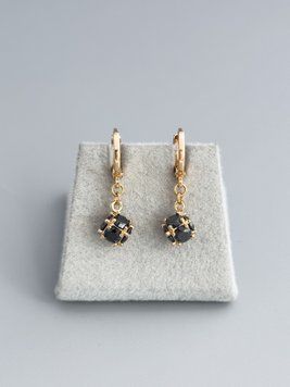 Сережки з чорними камінчиками S1245 - 1 - iriska.com.ua