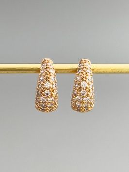 Сережки кільця у вигляді краплинки S1035 - 1 - iriska.com.ua