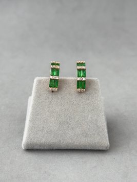 Елегантні сережки з зеленими камінчиками S238 фото