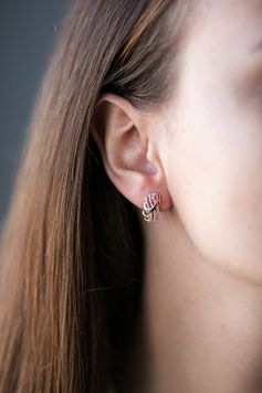 Сережки на англійській застібці з фіанітами S037 - 1 - iriska.com.ua