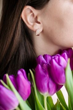 Вишукані сережки з медичного золота з фіанітами S259 - 1 - iriska.com.ua